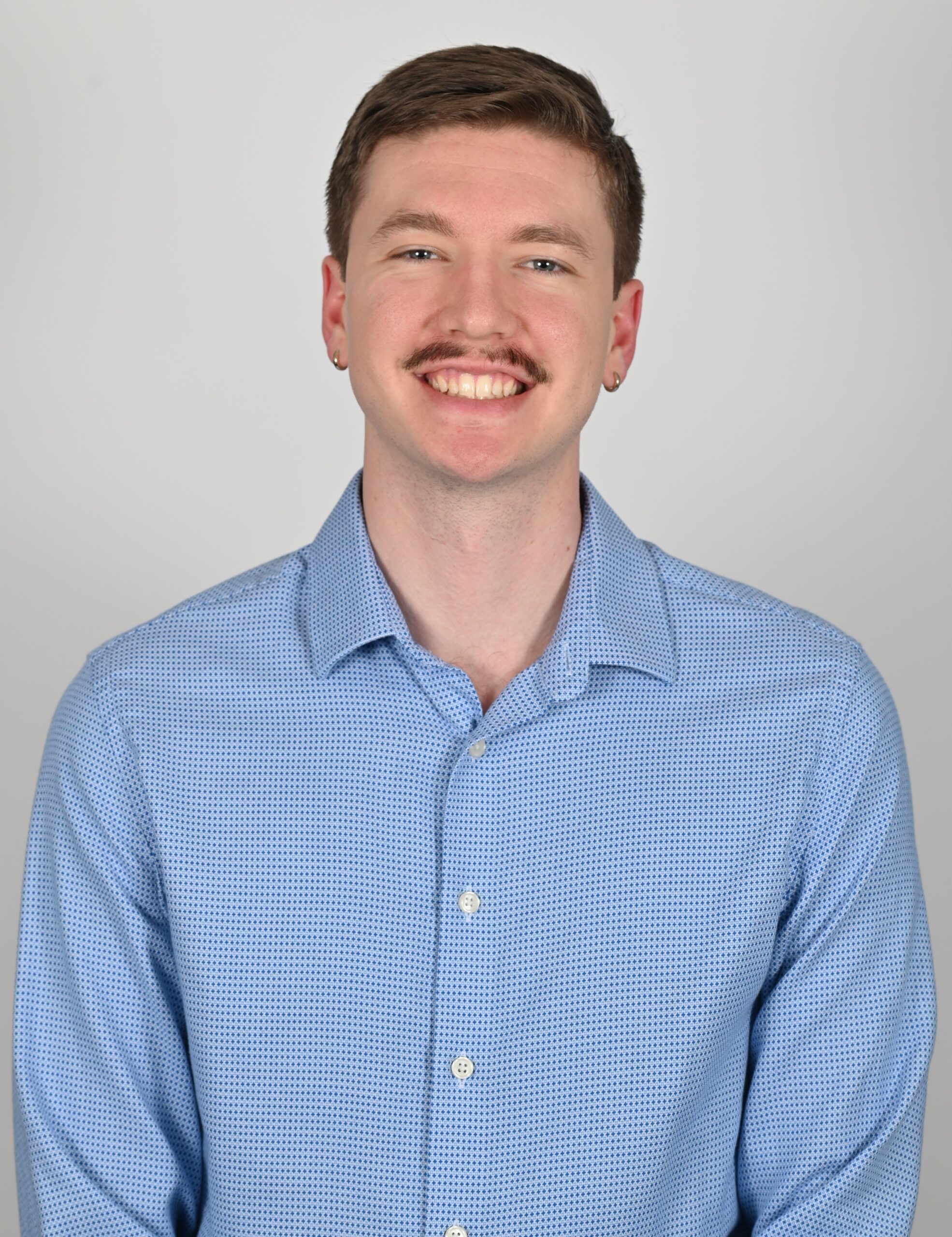 Photo of Ethan Hewitt